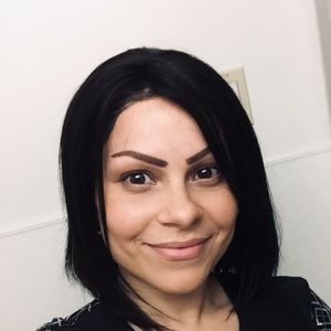 Meet your Posher, Leeanna